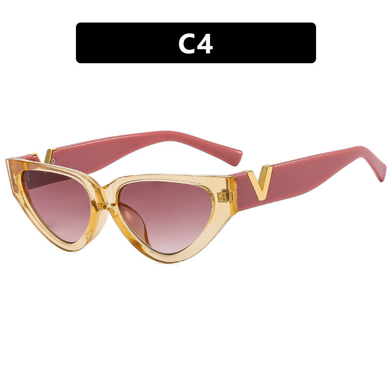 Women's Cat-Eye Sunglasses with modern stripe pattern and elegant accent Karnz