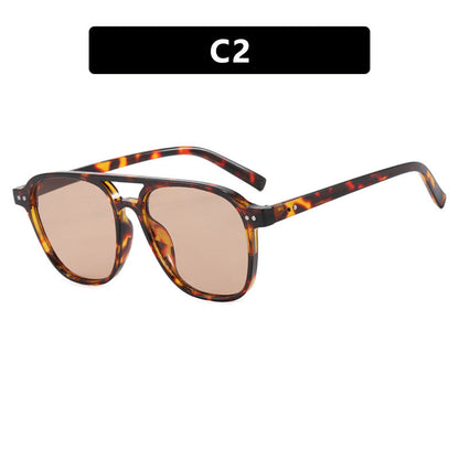 Women's modern square sunglasses with robust design and UV protection Karnz