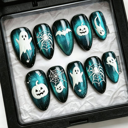 Halloween-Themed Press-On Nail Art Set Acalora