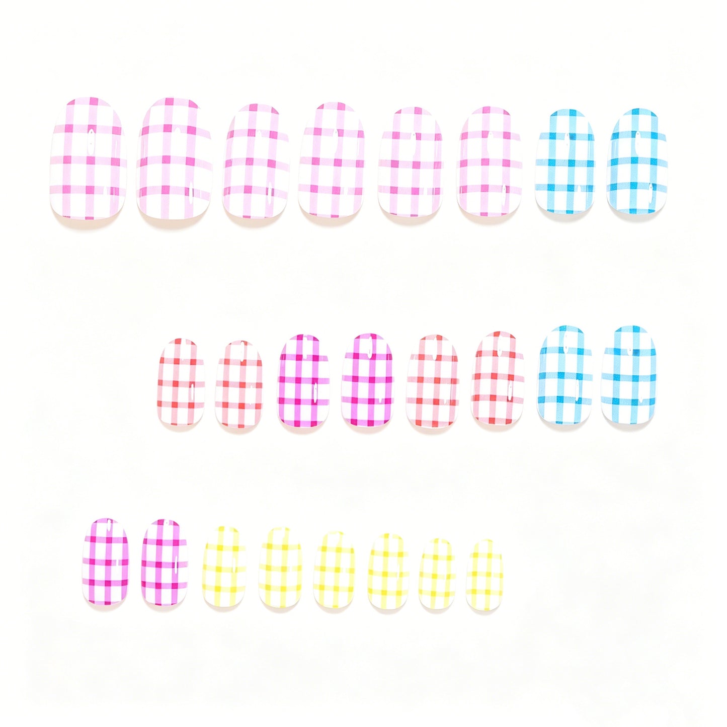 Artistic Press-On Nail Tips with Checkered Design Acalora