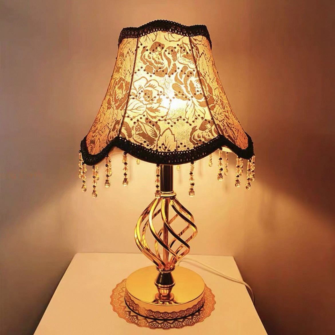 Floral Decorative Table Lamp