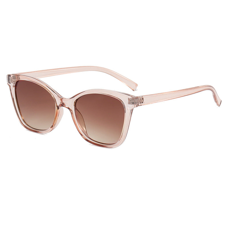 Women’s elegant sunglasses in a modern cat-eye style Bowlift