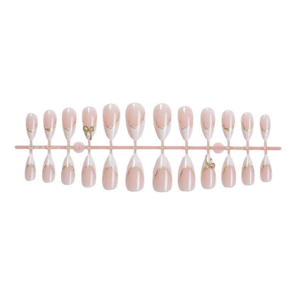 Artificial nail set with elegant gold accents Acalora