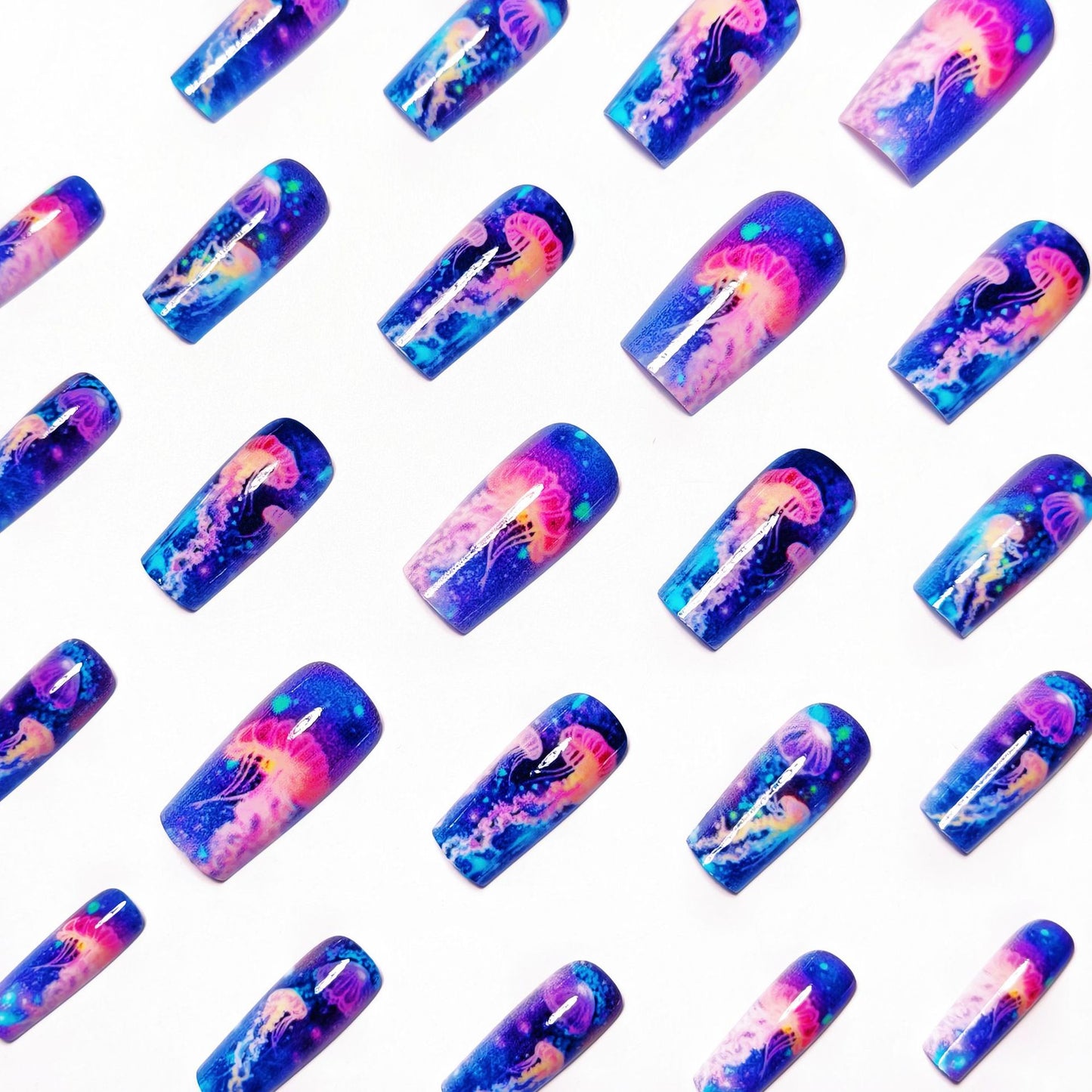 Gel Nail Art Design with Luminescent Jellyfish Acalora