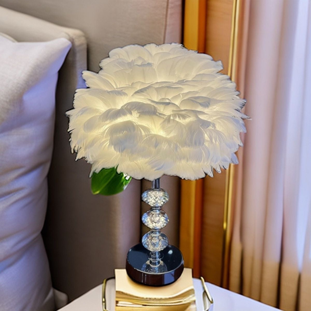 Feathered Decorative Table Lamp