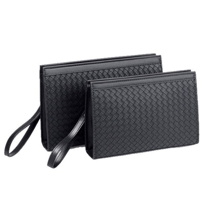 Elegant and Multifunctional Clutch Karnz