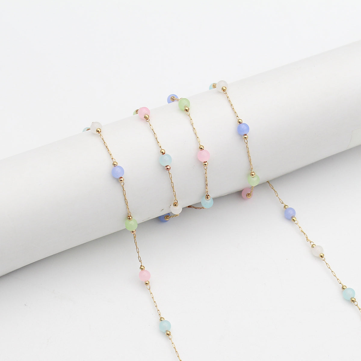 Elegant Beaded Eyewear Retainer Chain Acalora