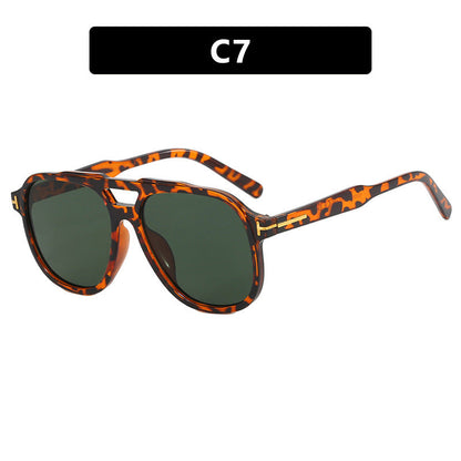 Women's stylish sunglasses in a modern design with a unique Karnz frame