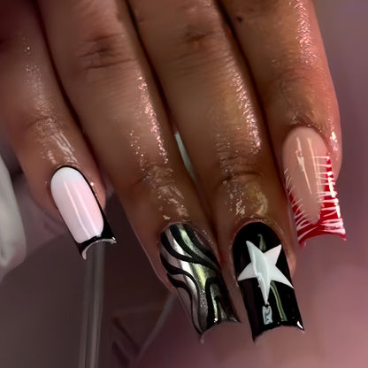 Graphic Artistic Press-On Nail Set Acalora