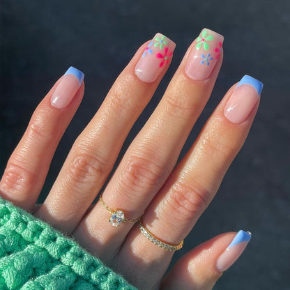 Decorative Floral Press-On Nail Art Set with 3D Flower Accents Acalora