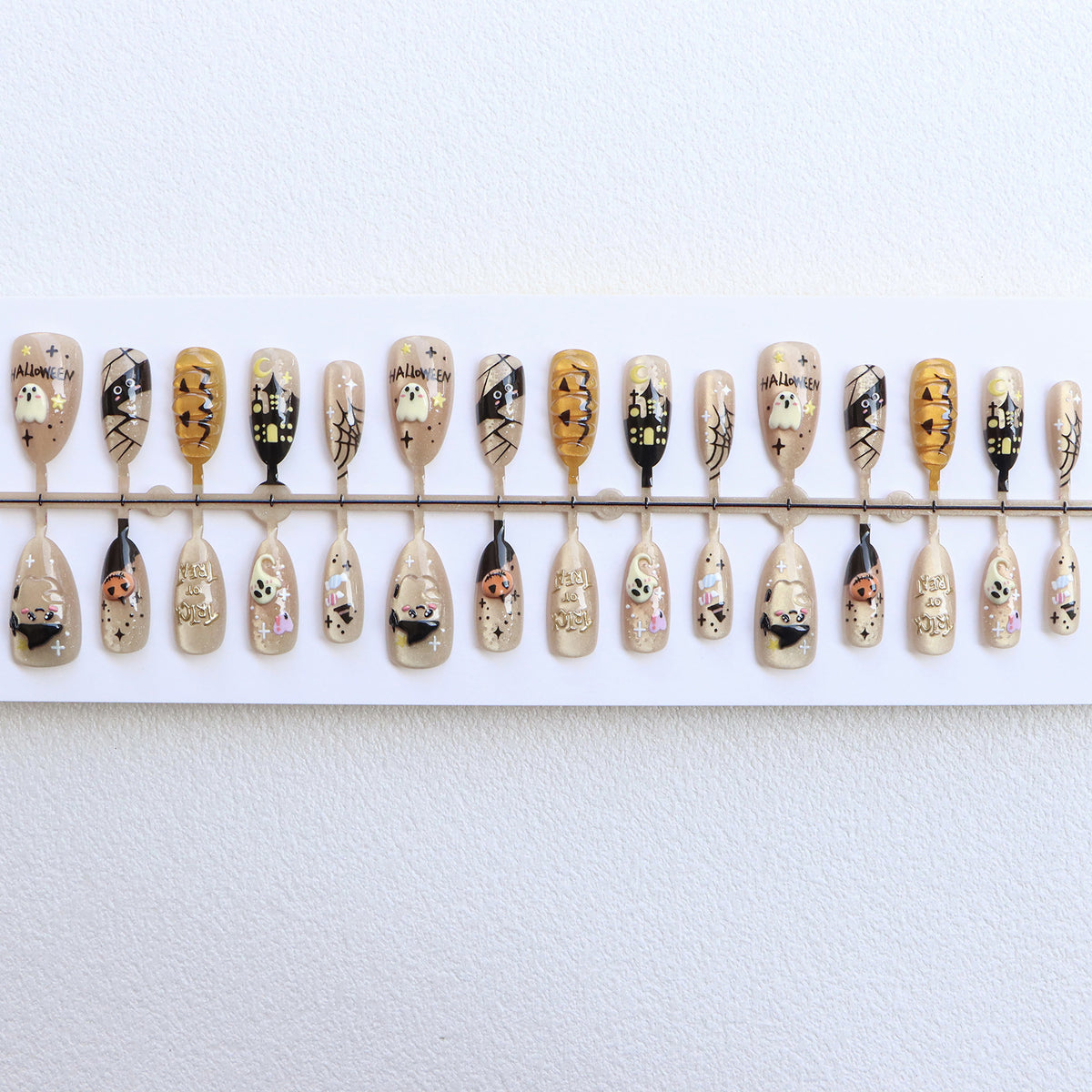 Halloween-Themed Press-On Nail Set Acalora