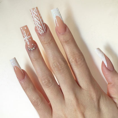 Holiday-Themed Decorative Press-On Nail Set Acalora