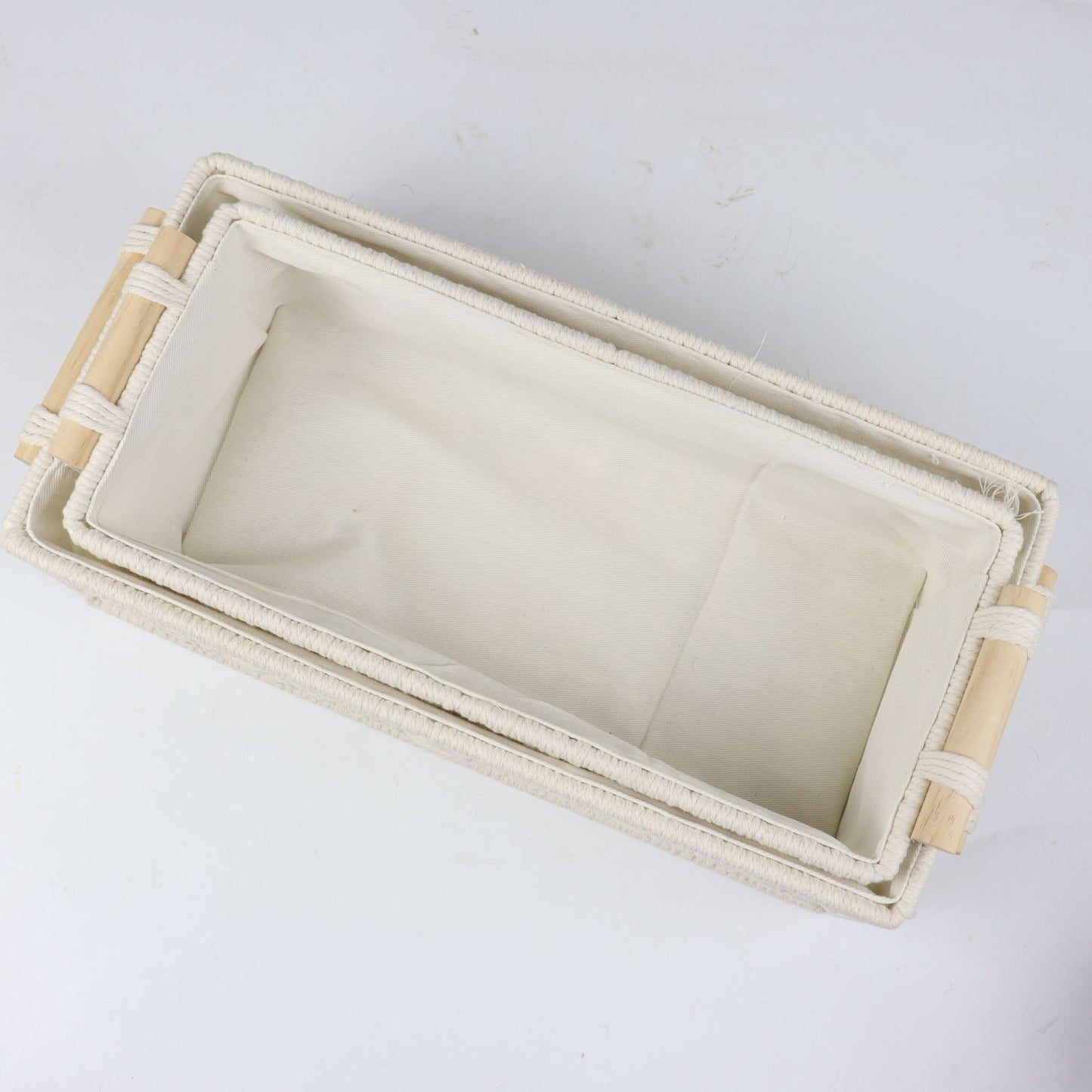 Storage basket with macrame pattern Acalora