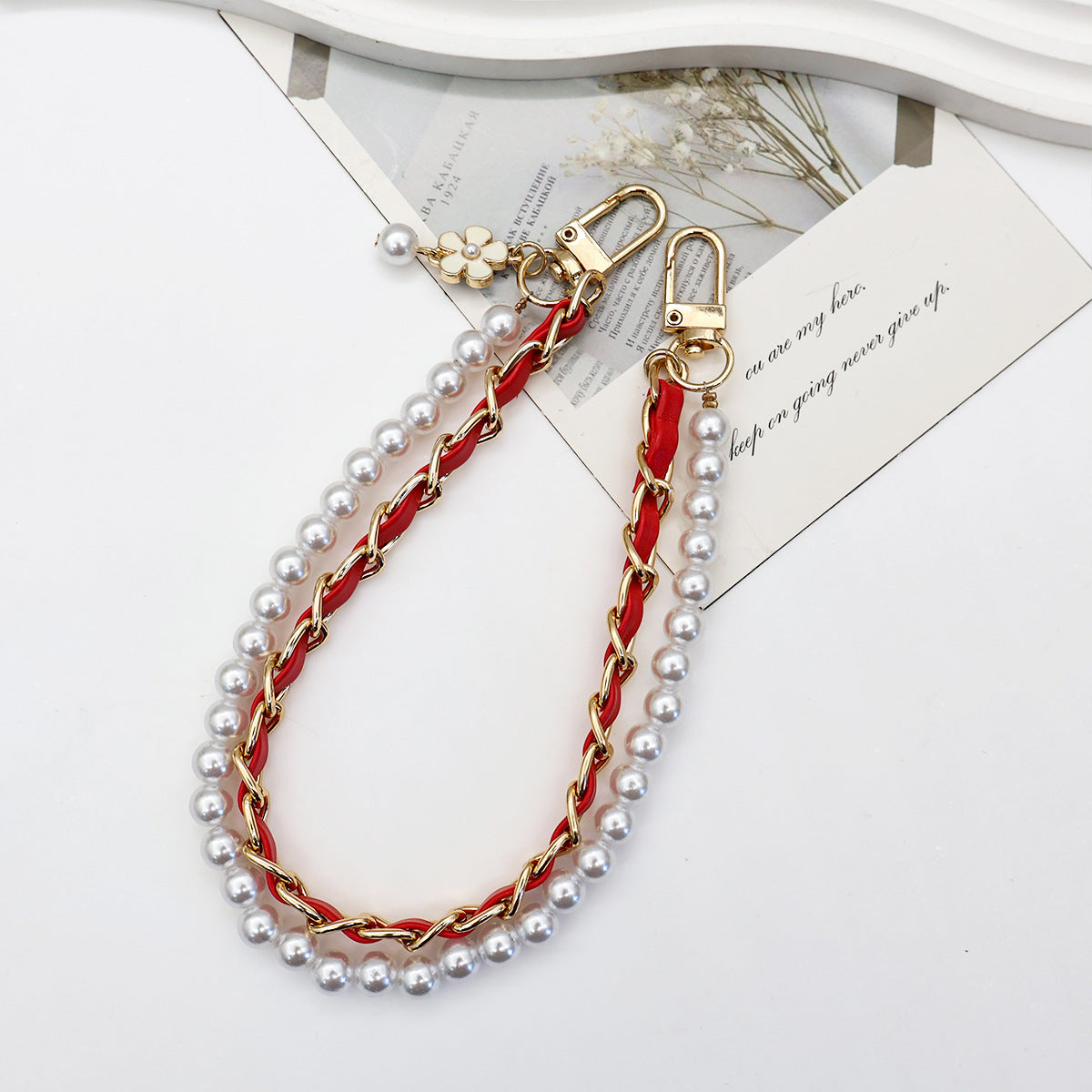Stylish Pearl-Embellished Eyewear Chain Acalora