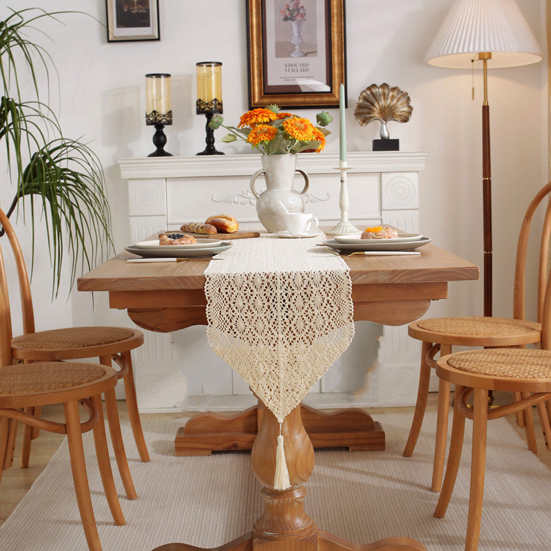 Decorative Lace Table Runner