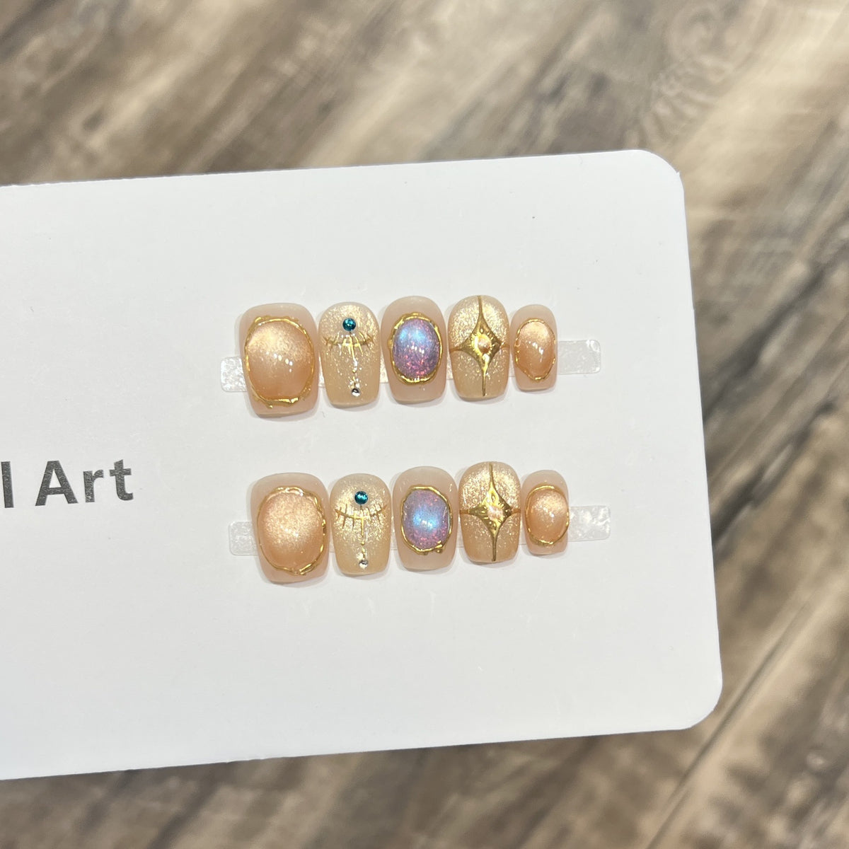 Decorative Press-On Nail Art Set with Shimmering Gemstone Accents Acalora