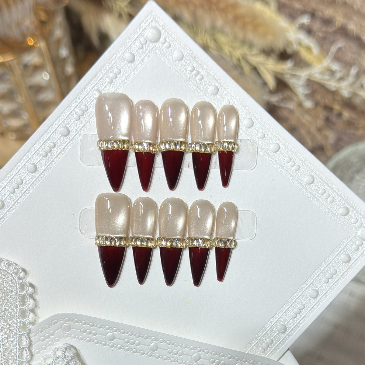 Glamorous Stiletto Press-On Nail Art Set with Gold Accents Acalora