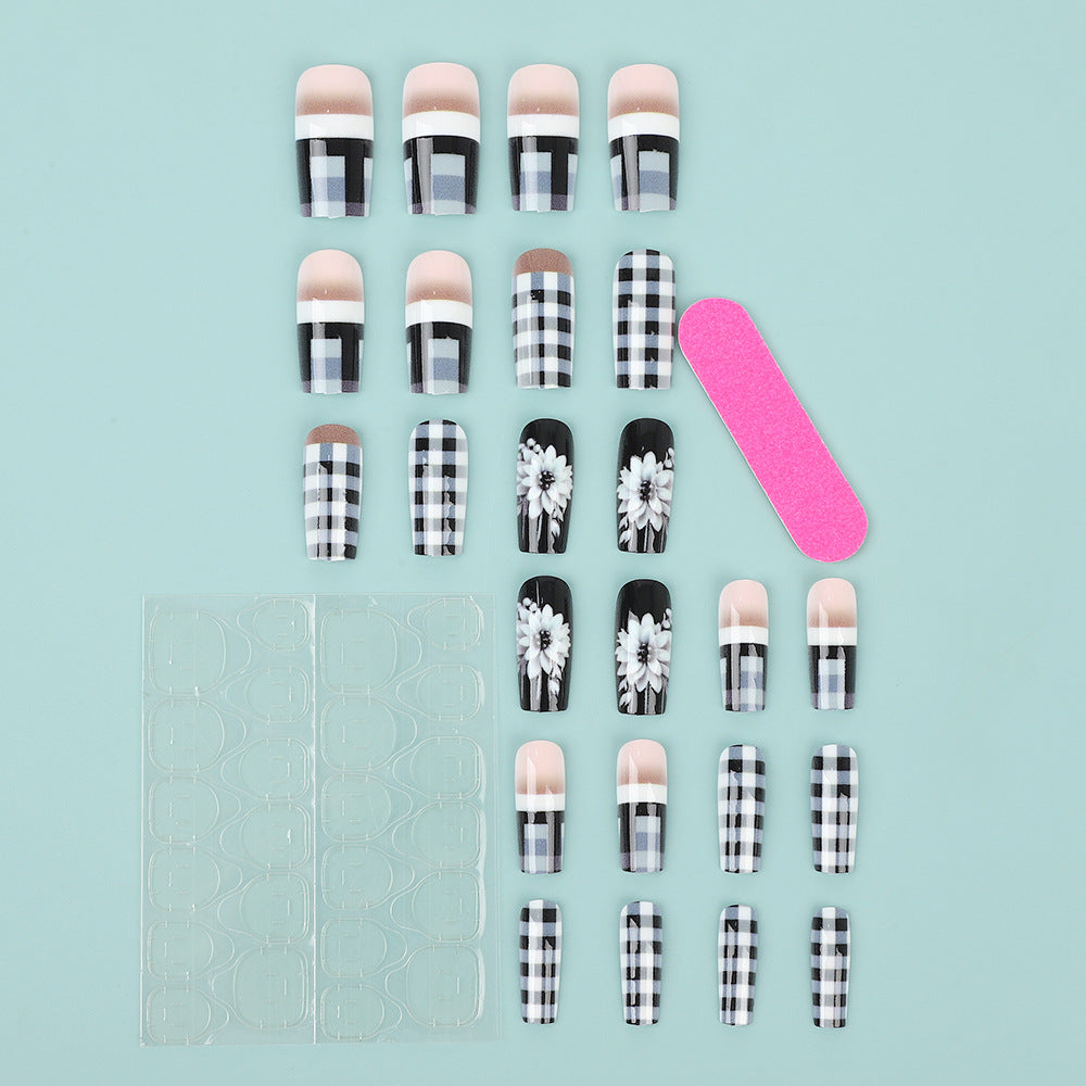 Creative artificial nails with stylish checkered patterns and floral design Acalora