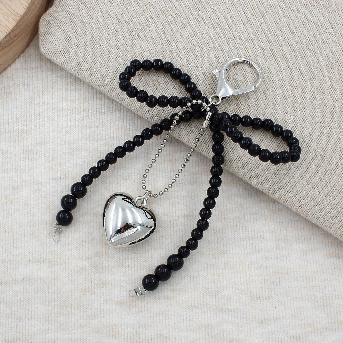 Elegant Pearl Bow Keychain Acalora