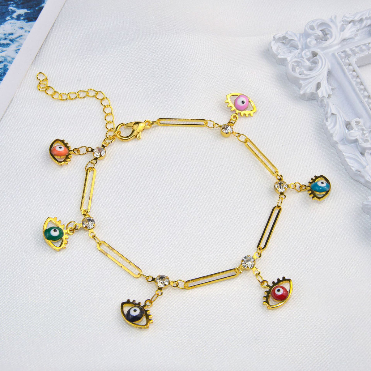 Artistic Eye Charm Bracelet Acalora