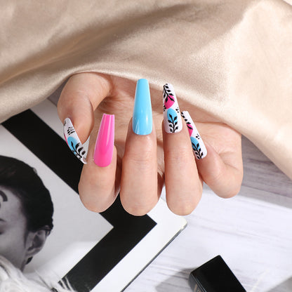 Artificial nails with floral design and creative accents Acalora