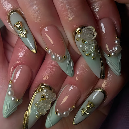 Luxurious Rhinestone and Floral Press-On Nail Art Acalora