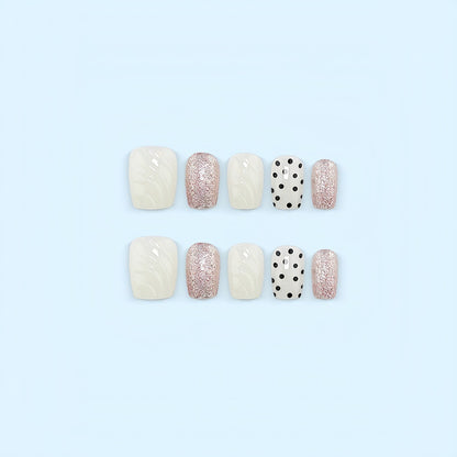 Artificial nail set with elegant glitter and dot design Acalora