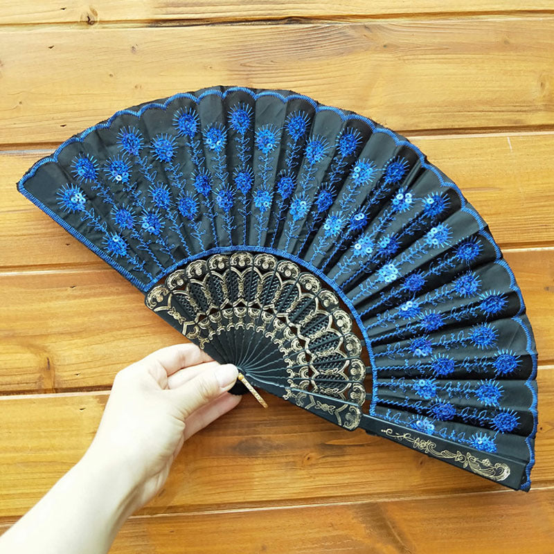Ladies' handmade fan with fine embroideries Brehn