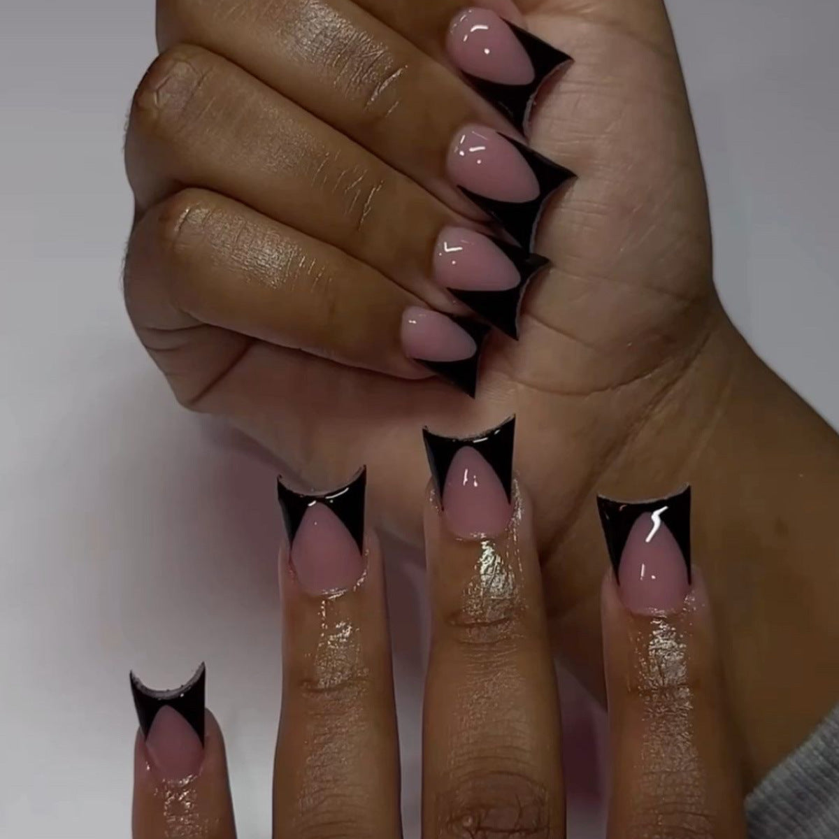 Stylish Stiletto Press-On Nails with Geometry Design Acalora