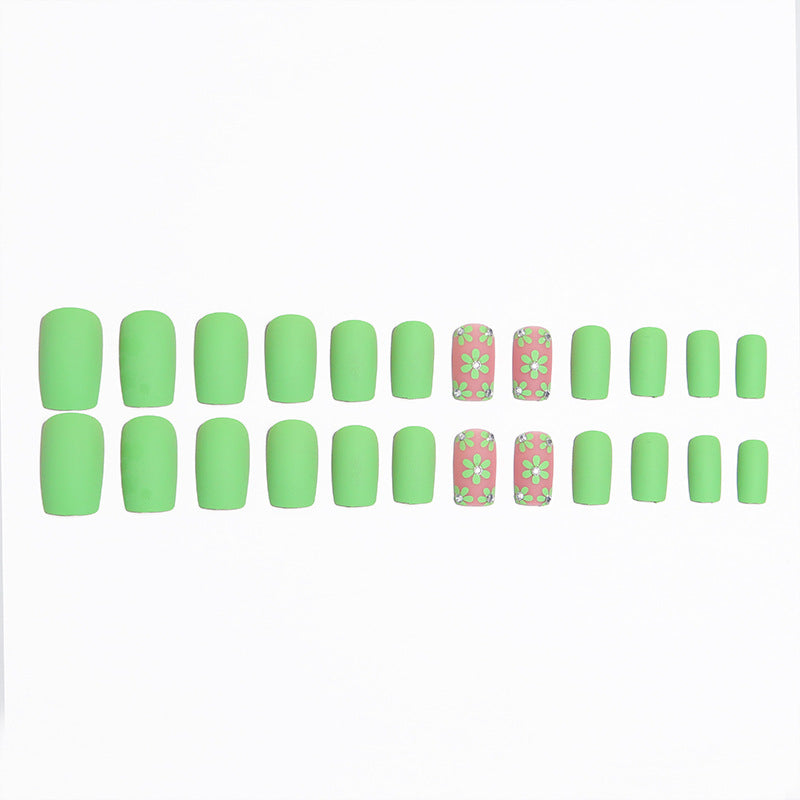 Artificial nail set with floral designs and matte finish Acalora