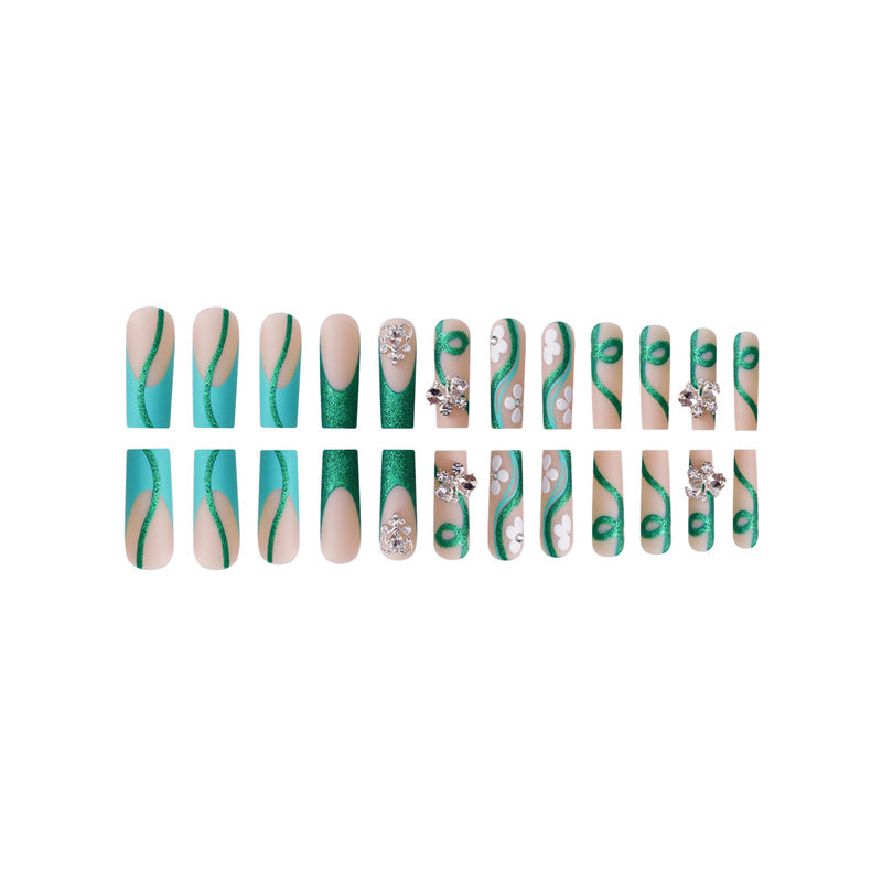 Glamorous Decorative Nail Art Acalora
