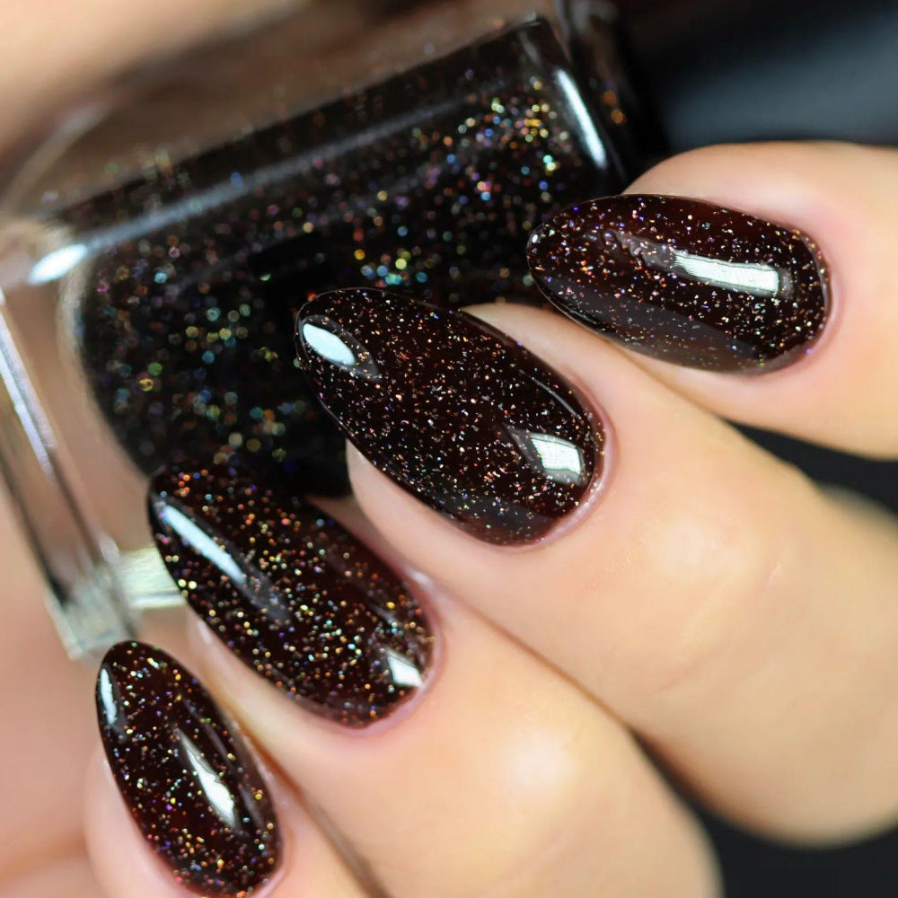 Glamorous artificial nails with glitter Acalora