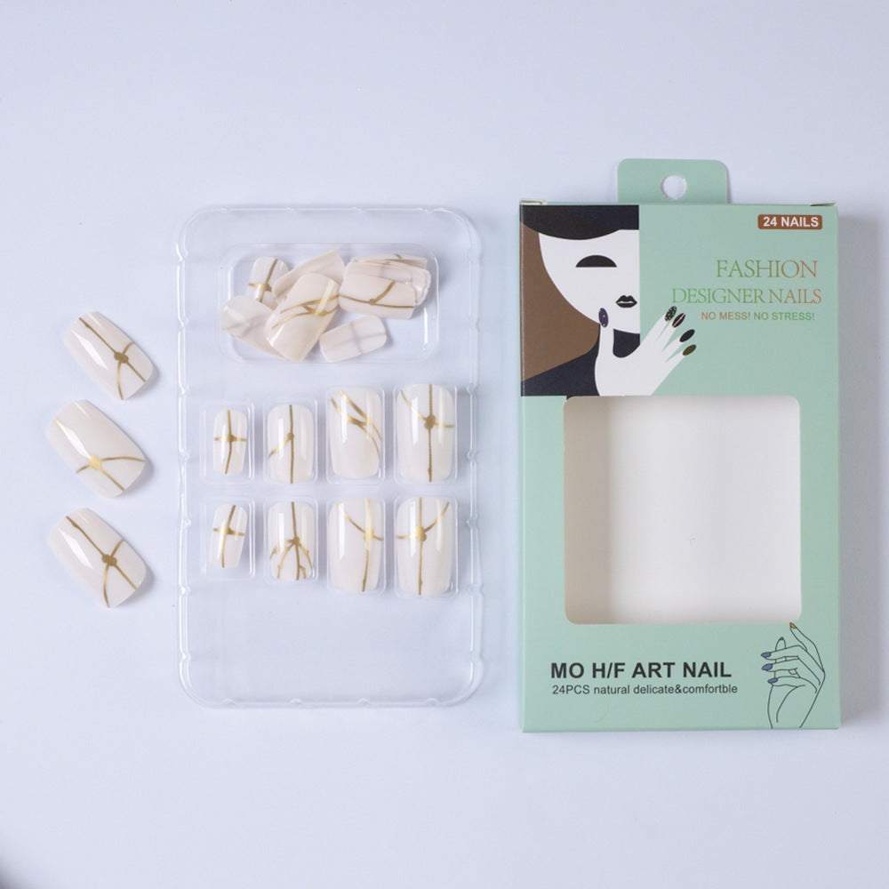 Artificial nails with elegant golden line pattern Acalora