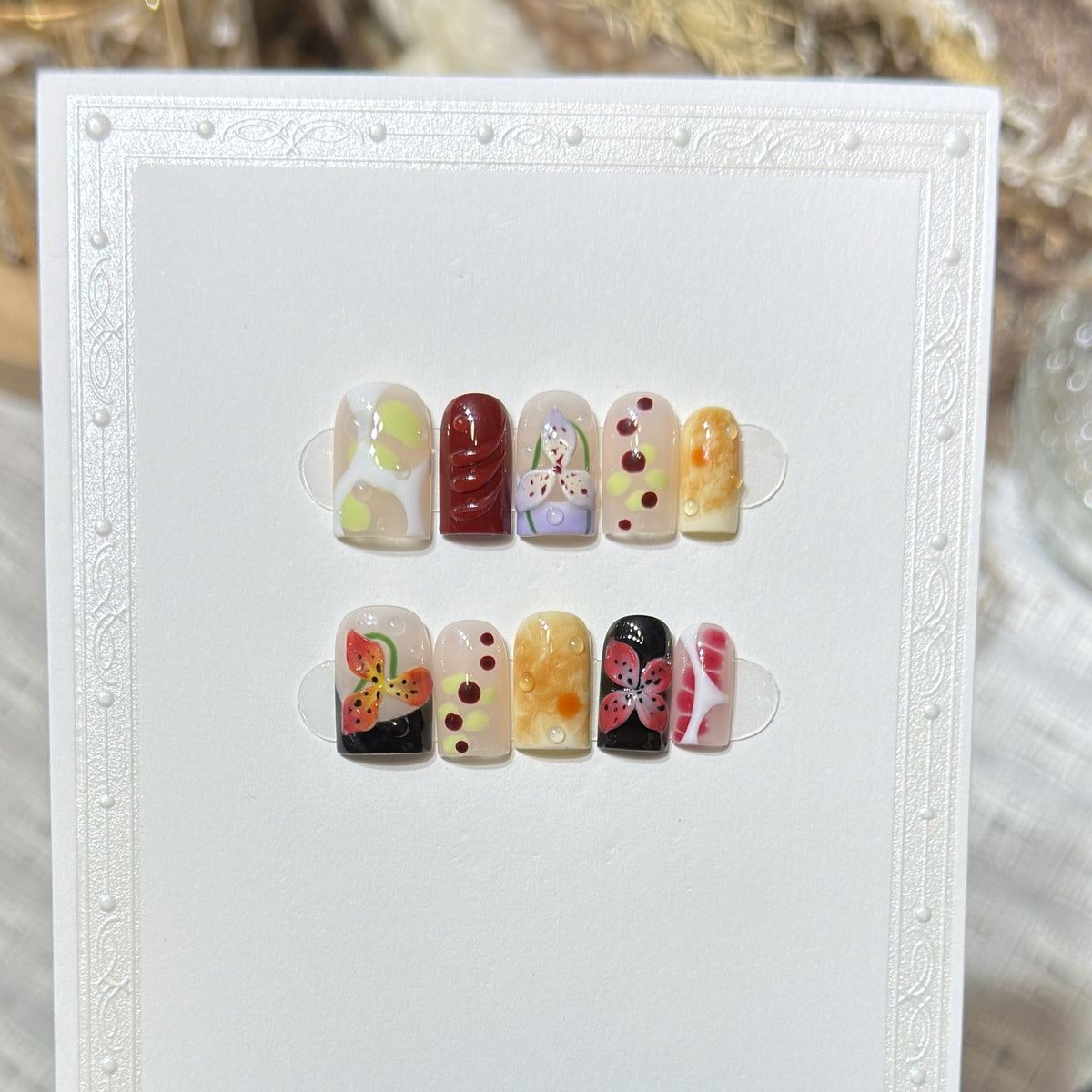 Decorative Nature-Themed Press-On Nail Set Acalora