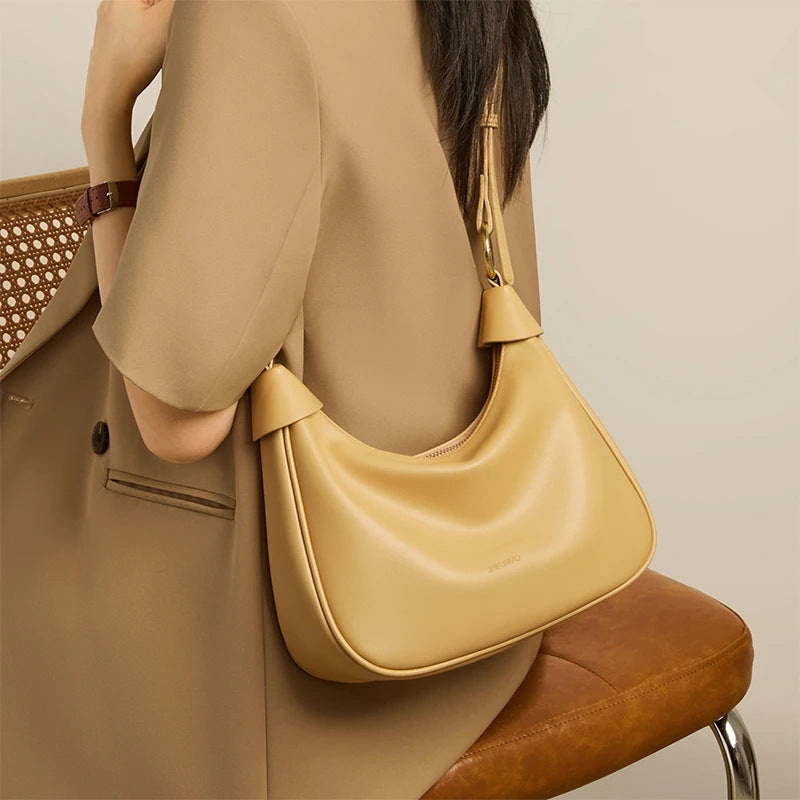 Stylish Curved Shoulder Bag Acalora