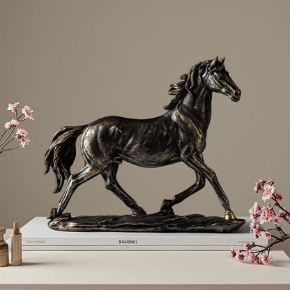 Horse statuette Acalora