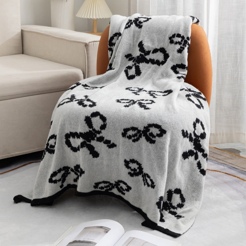 Elegant Woven Decorative Throw Blanket