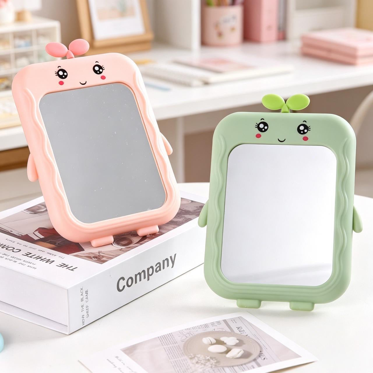 Cute Cartoon-Themed Handheld Mirror