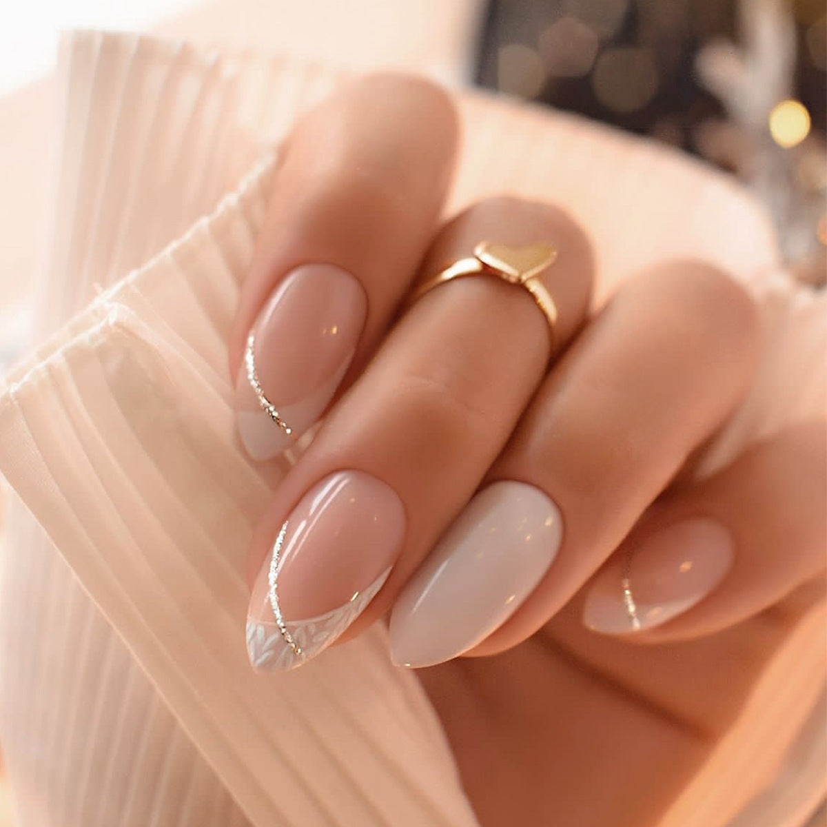 Decorative Press-On Nail Set with Stylish Heart and Gem Accents Acalora