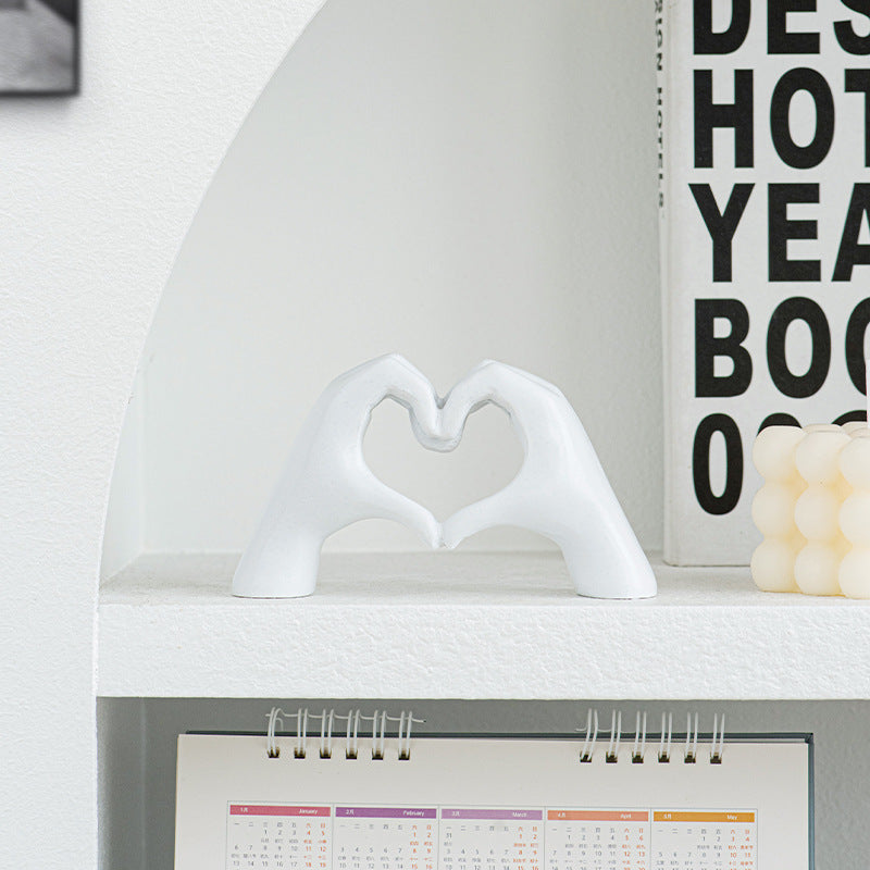 Decorative Heart-shaped Sculpture Acalora