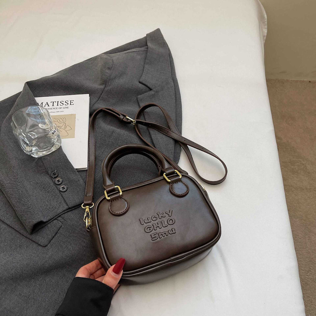 Vintage-Inspired Structured Handbag Acalora