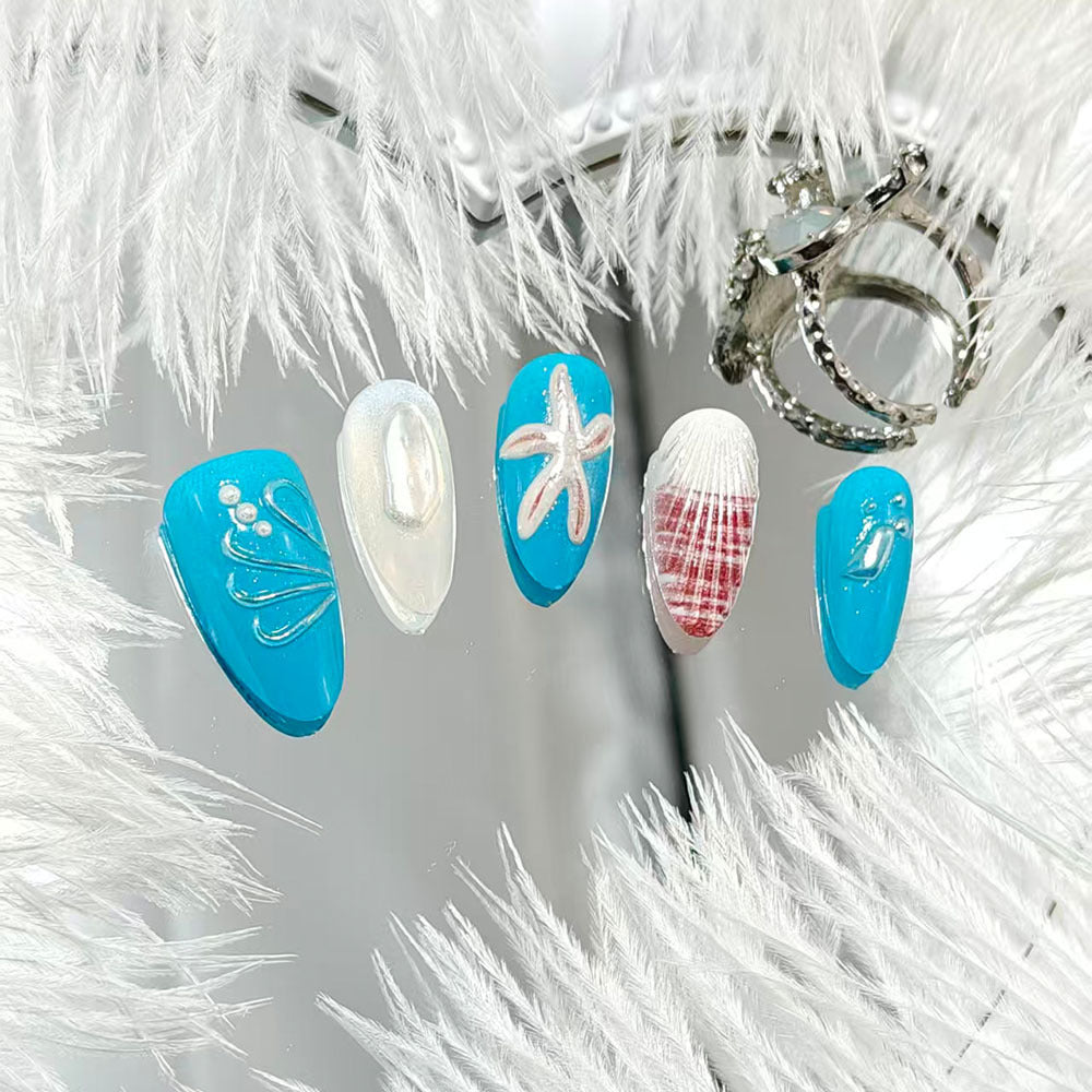 Maritime-style artificial nails Acalora
