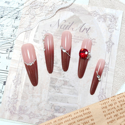 Artificial nails with glamorous accents Acalora