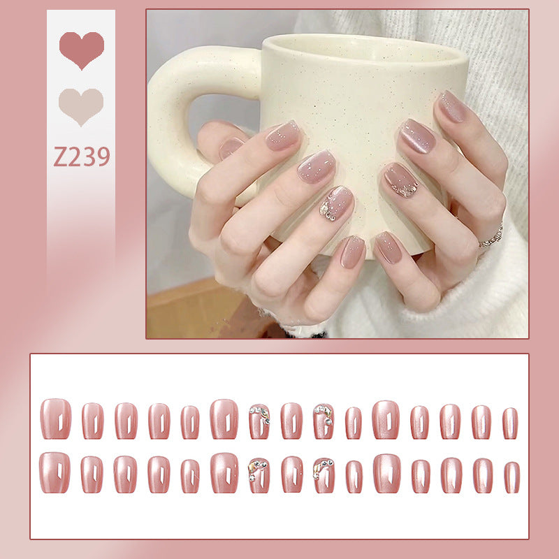 Glittering artificial nail tips with elegant details Acalora
