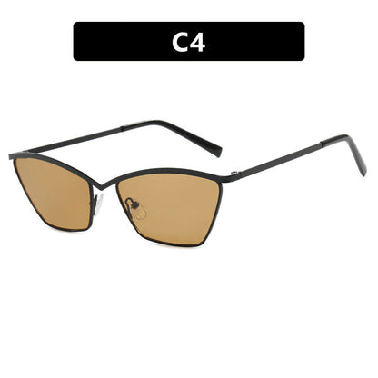Women's sunglasses in avant-garde cat-eye design Bowlift
