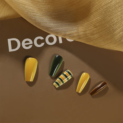 Artificial nails with modern geometric design Acalora