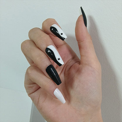 Artificial nail set with unique patterns Acalora