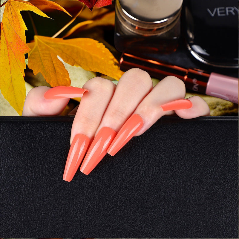 Artificial nails with elegant design Acalora