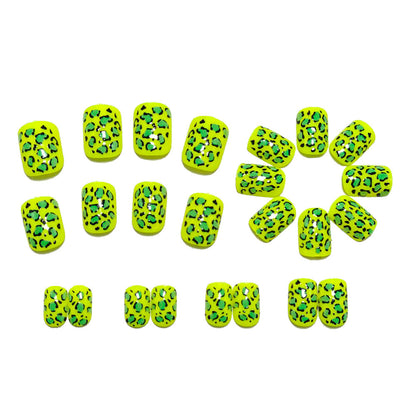 Artificial nails with modern leopard print Acalora