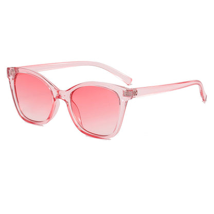 Women’s elegant sunglasses in a modern cat-eye style Bowlift